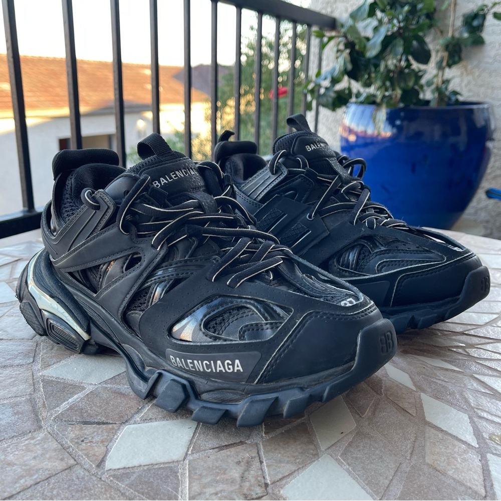 BALENCIAGA Women’s Track LED Running Sneakers | Black | Size 7